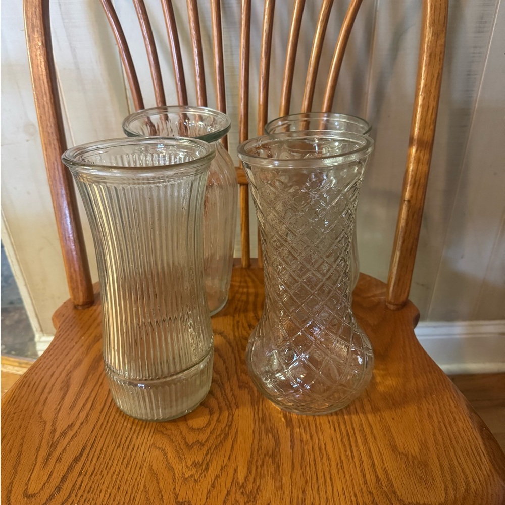 Elegant Clear Glass Vase Set